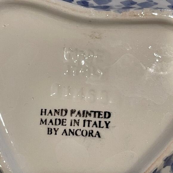 Ancora heart shaped pottery bowl Italy - Picture 9 of 10